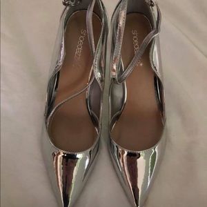 ShoeDazzle Silver Heels